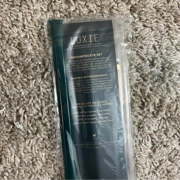 NWT Luxie Eye Brush Set - Picture 3 of 4